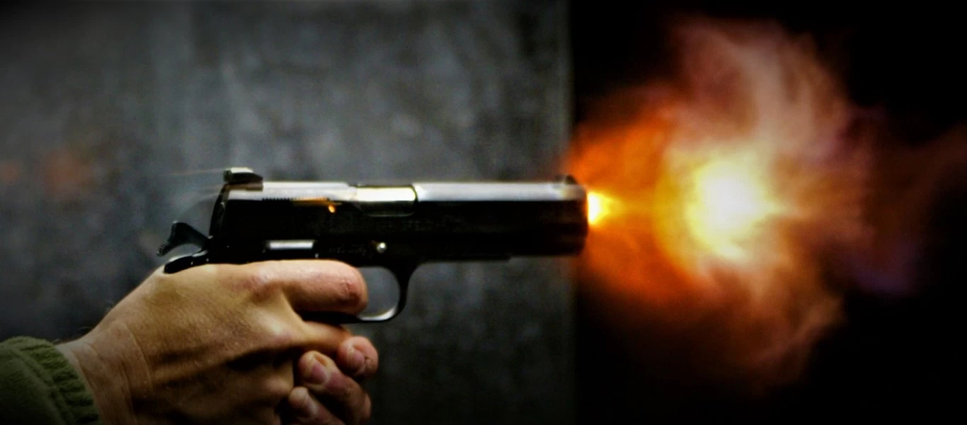 Διεθνής εξευτελισμός: «Πυροβολούν ή φυλακίζουν όποιον δεν εξαγοράζουν στα ελληνικά ΜΜΕ» - Έκθεση-κόλαφος